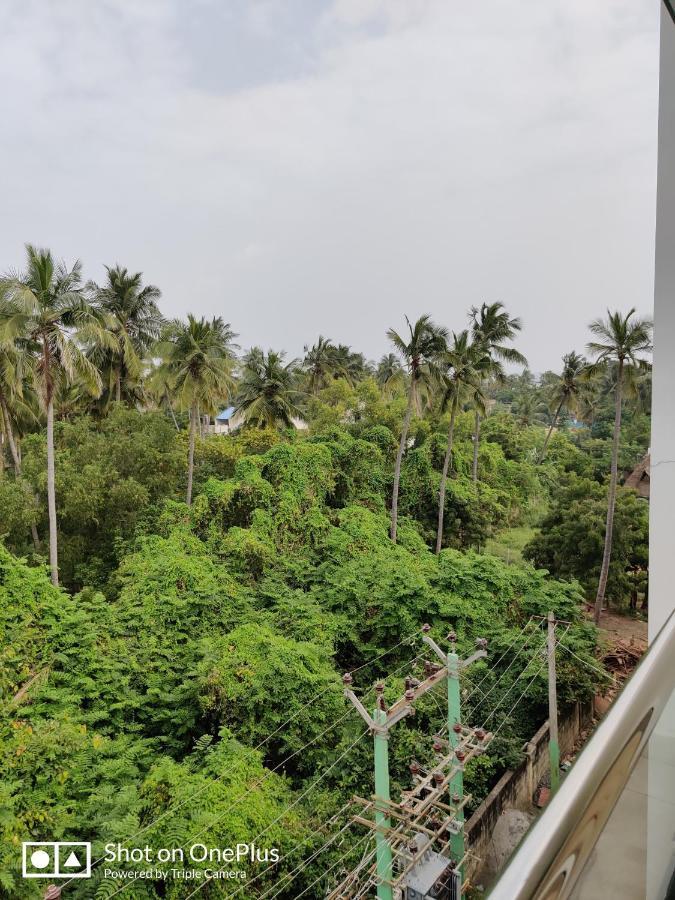 White Pearl Residency Hotell Pondicherry Eksteriør bilde
