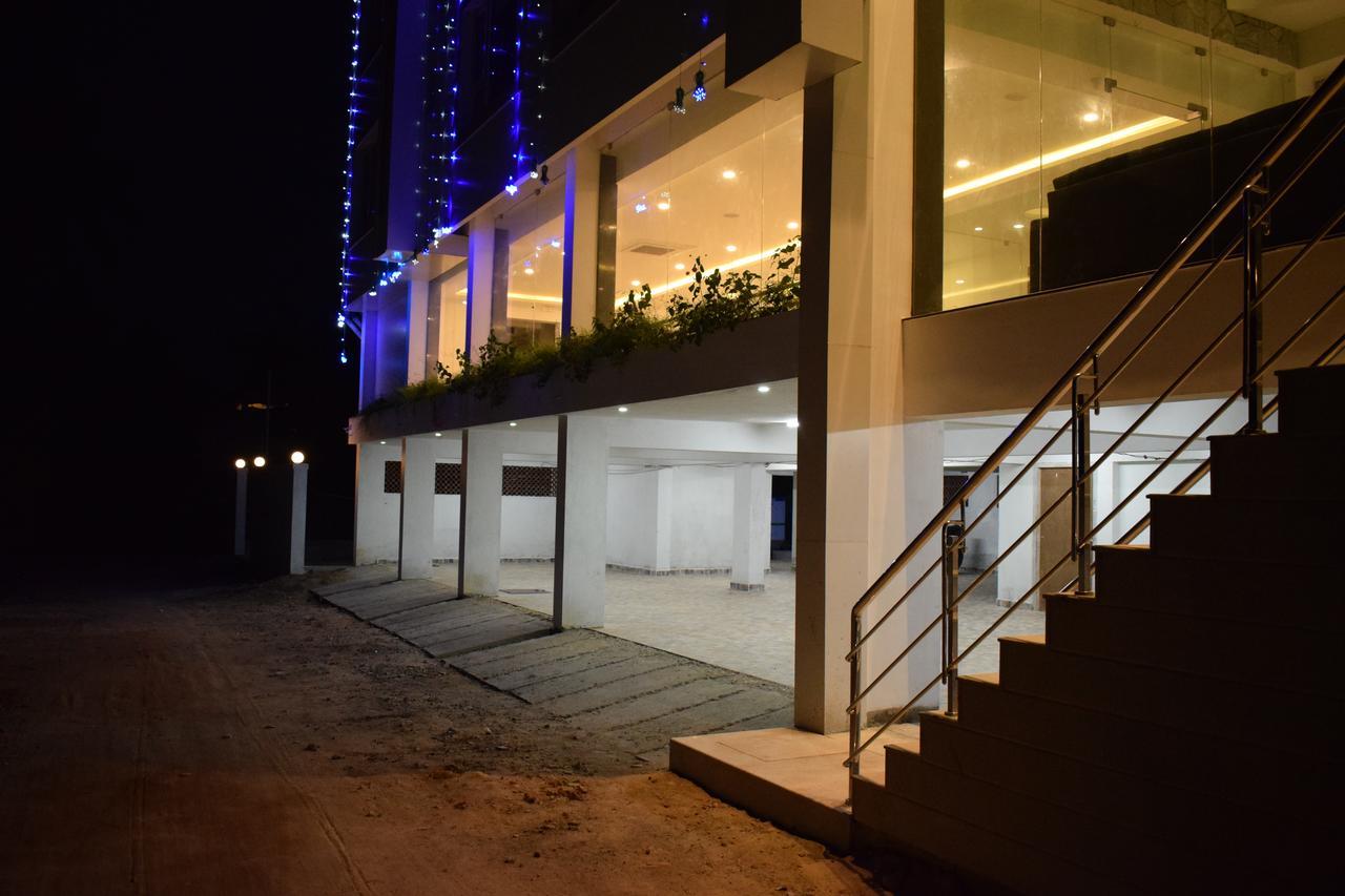 White Pearl Residency Hotell Pondicherry Eksteriør bilde